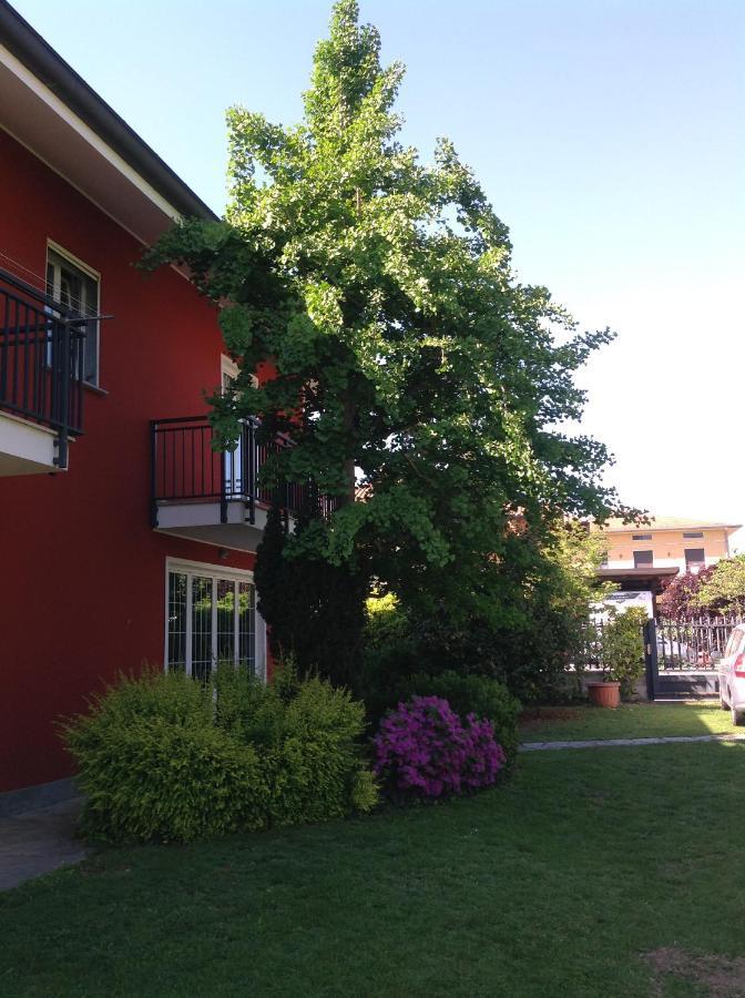 'L Sass Bed and Breakfast Borgomanero Exteriör bild