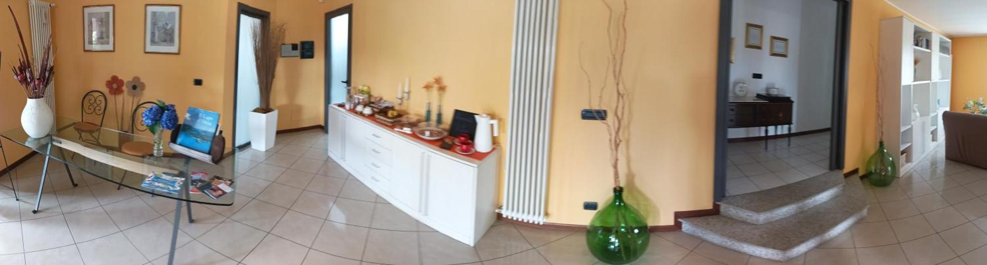 'L Sass Bed and Breakfast Borgomanero Exteriör bild
