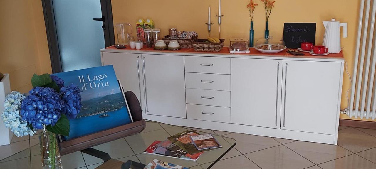 'L Sass Bed and Breakfast Borgomanero Exteriör bild