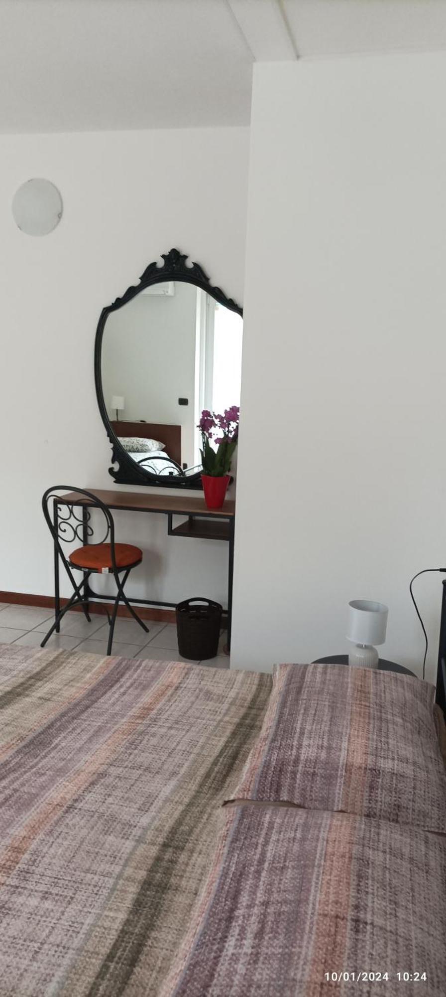 'L Sass Bed and Breakfast Borgomanero Exteriör bild